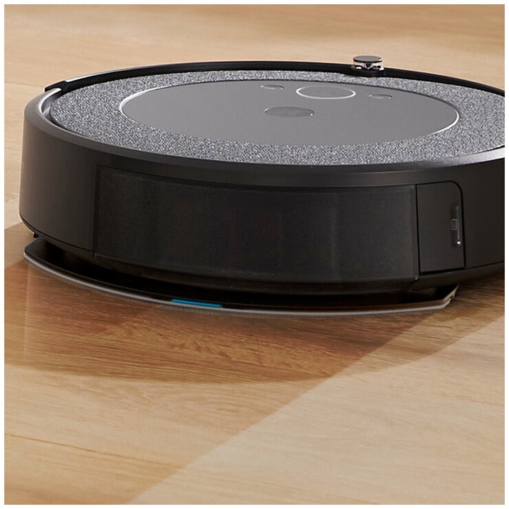 iRobot Roomba Combo i5+ Vacuum And Mop i557800 iRobot Roomba Combo i5+ Vacuum And Mop i557800