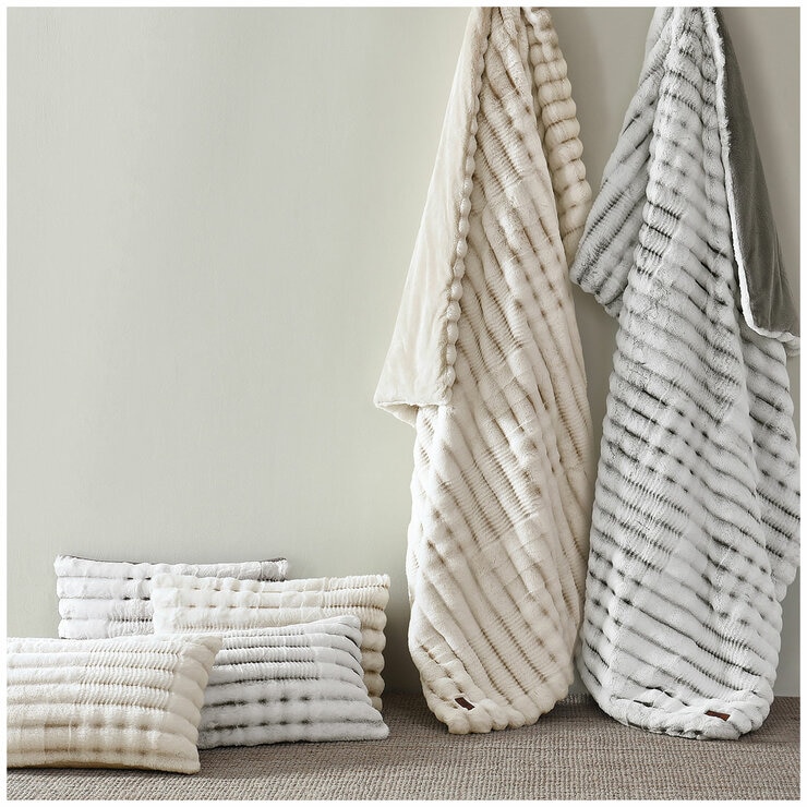 Frye Comforter Set 3 Piece King Frye Comforter Set 3 Piece King