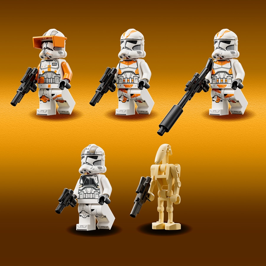 5 LEGO minifigures and 3 LEGO droid figures