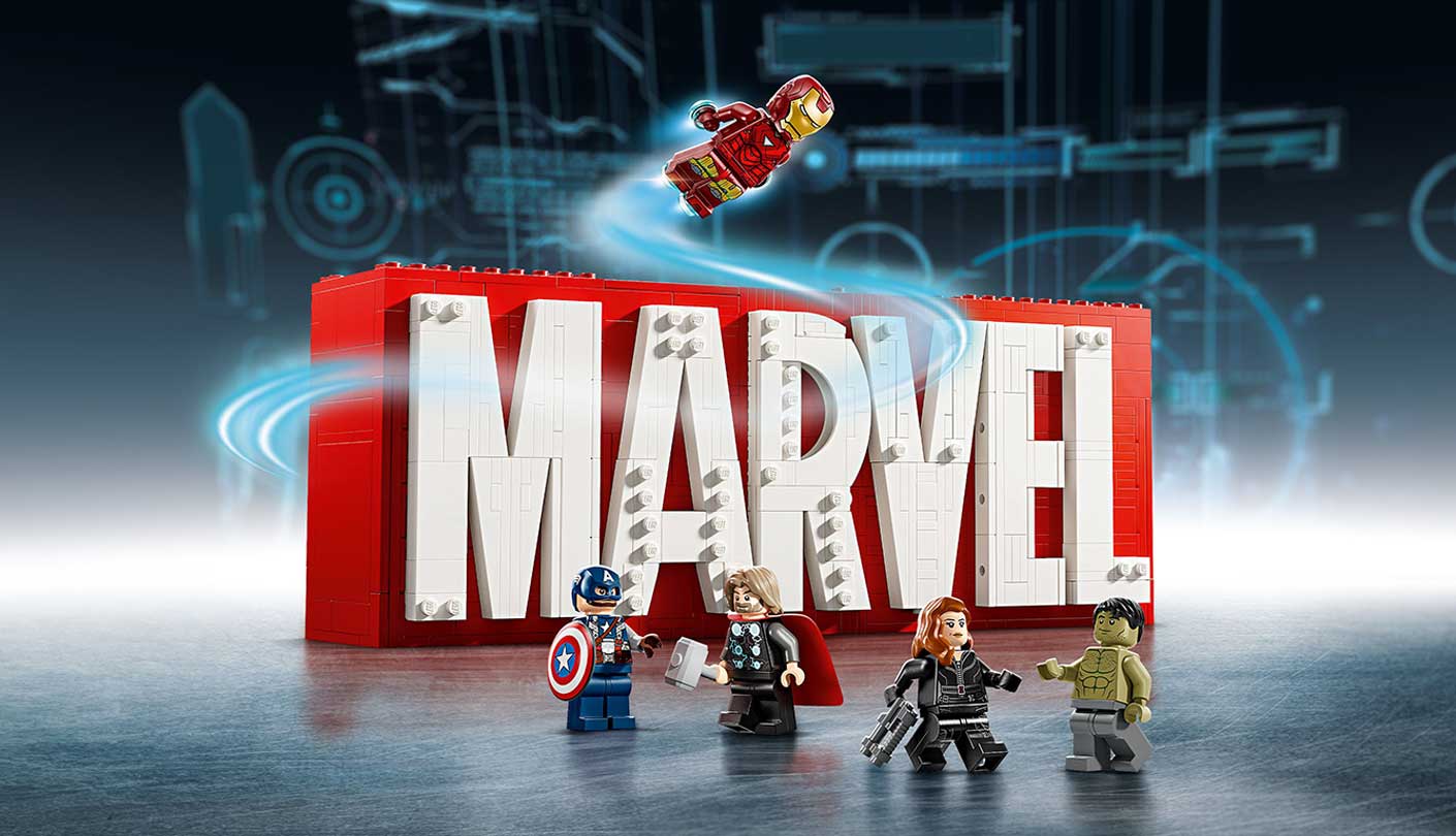 Buildable MARVEL Logo And Minifigures set