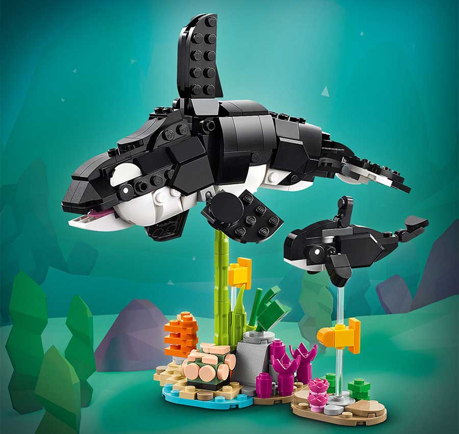 Playset with 2 orcas