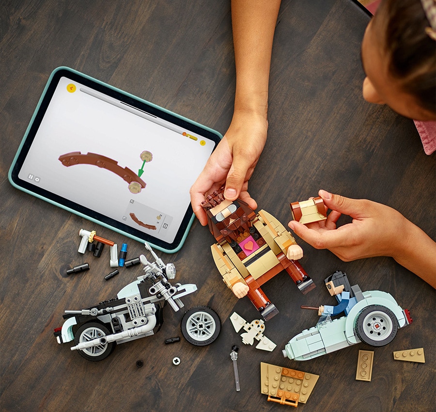 LEGO Builder app