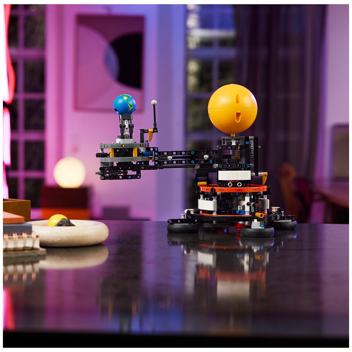 LEGO Technic Planet Earth and Moon in Orbit 42179