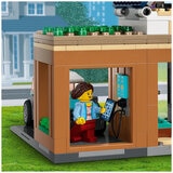 lego city family house and electric car 603