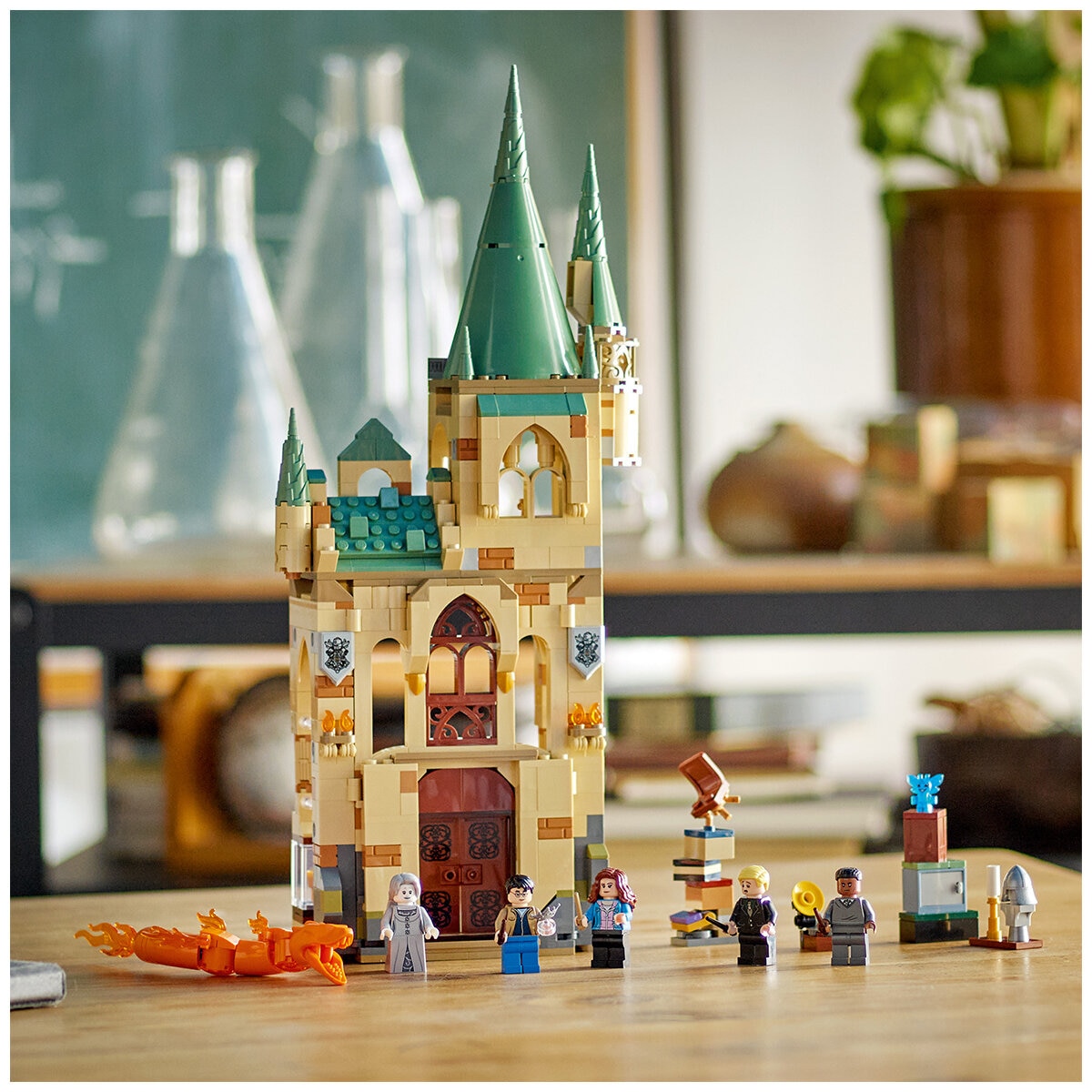 LEGO Harry Potter Hogwarts Room of Requirement 76413