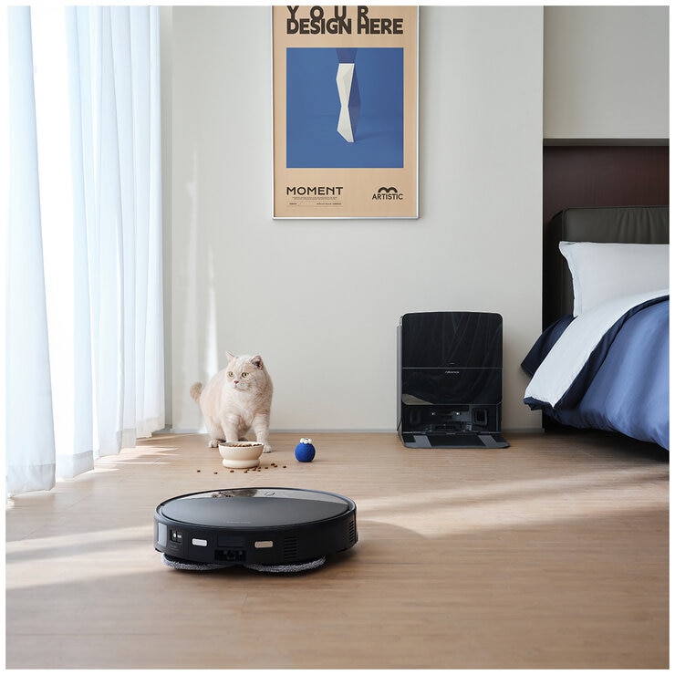 Roborock Saros 10R Vacuum Black Roborock Saros 10R Vacuum Black