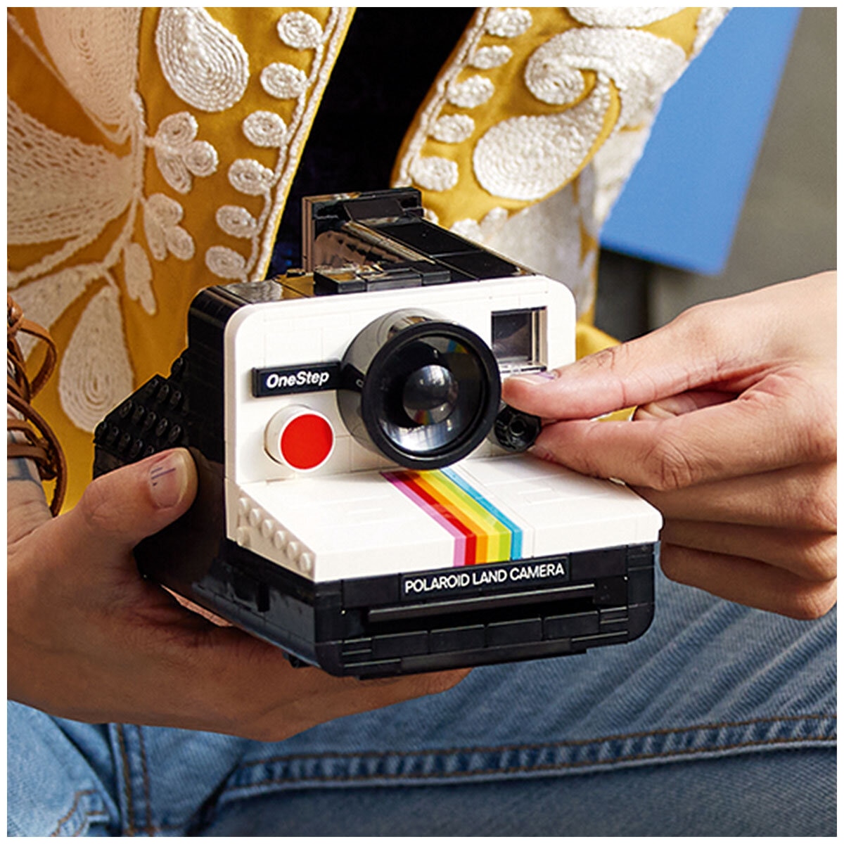 LEGO ideas Polaroid OneStep SX-70 Camera 21345