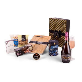 Interhampers Cheese Board & Sparkles