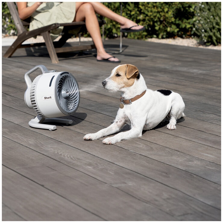 Shark FlexBreeze HydroGo Misting Portable Fan FA052QDVANZ Shark FlexBreeze HydroGo Misting Portable Fan FA052QDVANZ