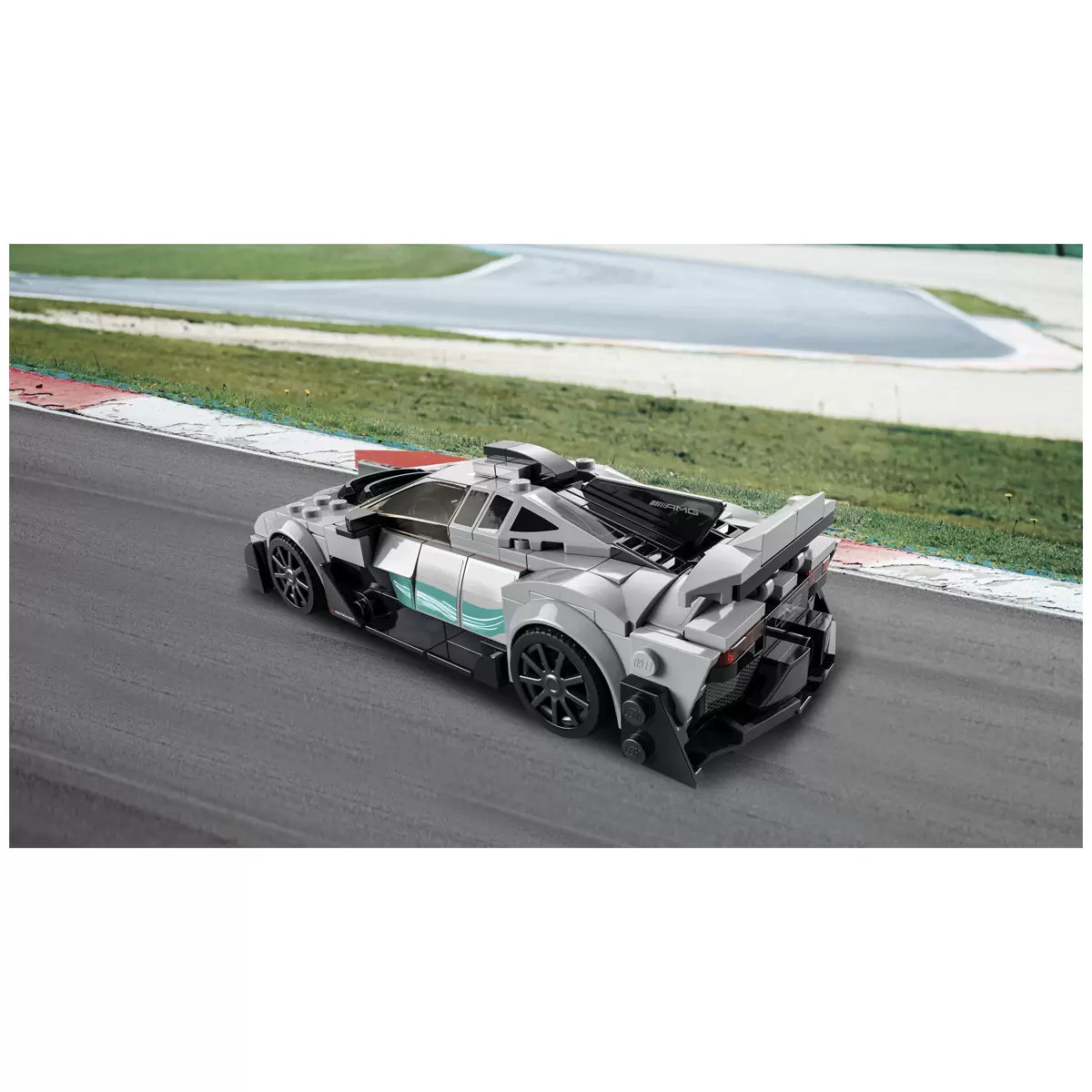 LEGO Speed Champions Mercedes-AMG F1 W12 E Performance and Mercedes-AMG Project One 76908