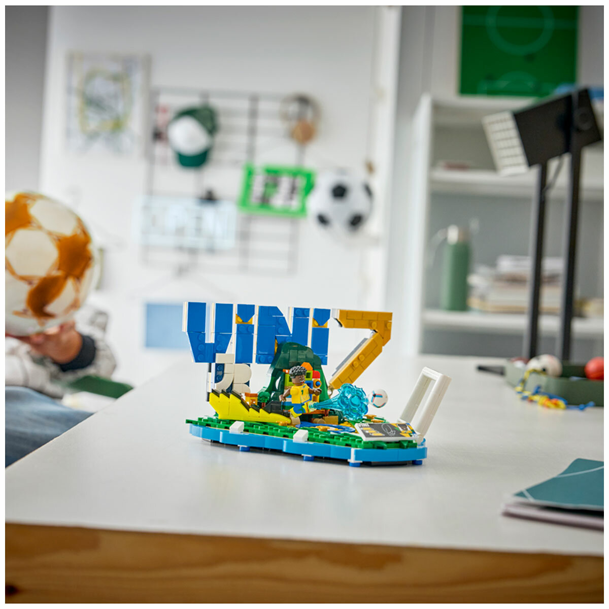 LEGO Editions Vini Jr. Football Highlights 43027 LEGO Editions Vini Jr. Football Highlights 43027