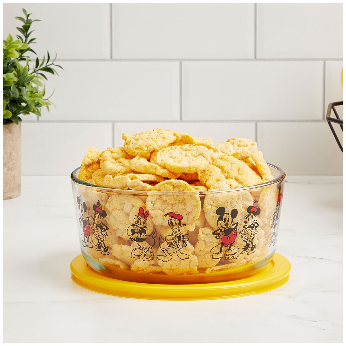 Disney-Pyrex-Mickey-Friends-Collection-6-Piece-Storage-Set 