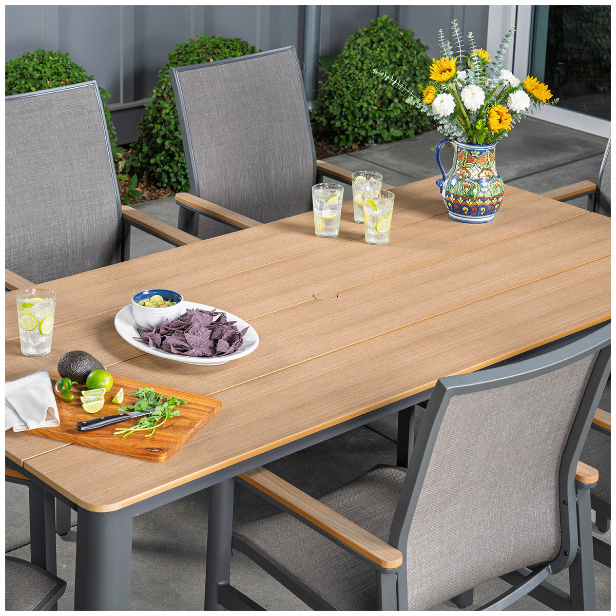 SunVilla Sara Sling Dining 7 Piece Set SunVilla Sara Sling Dining 7 Piece Set