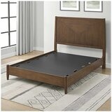 Universal Broadmoore Powell Queen Bed