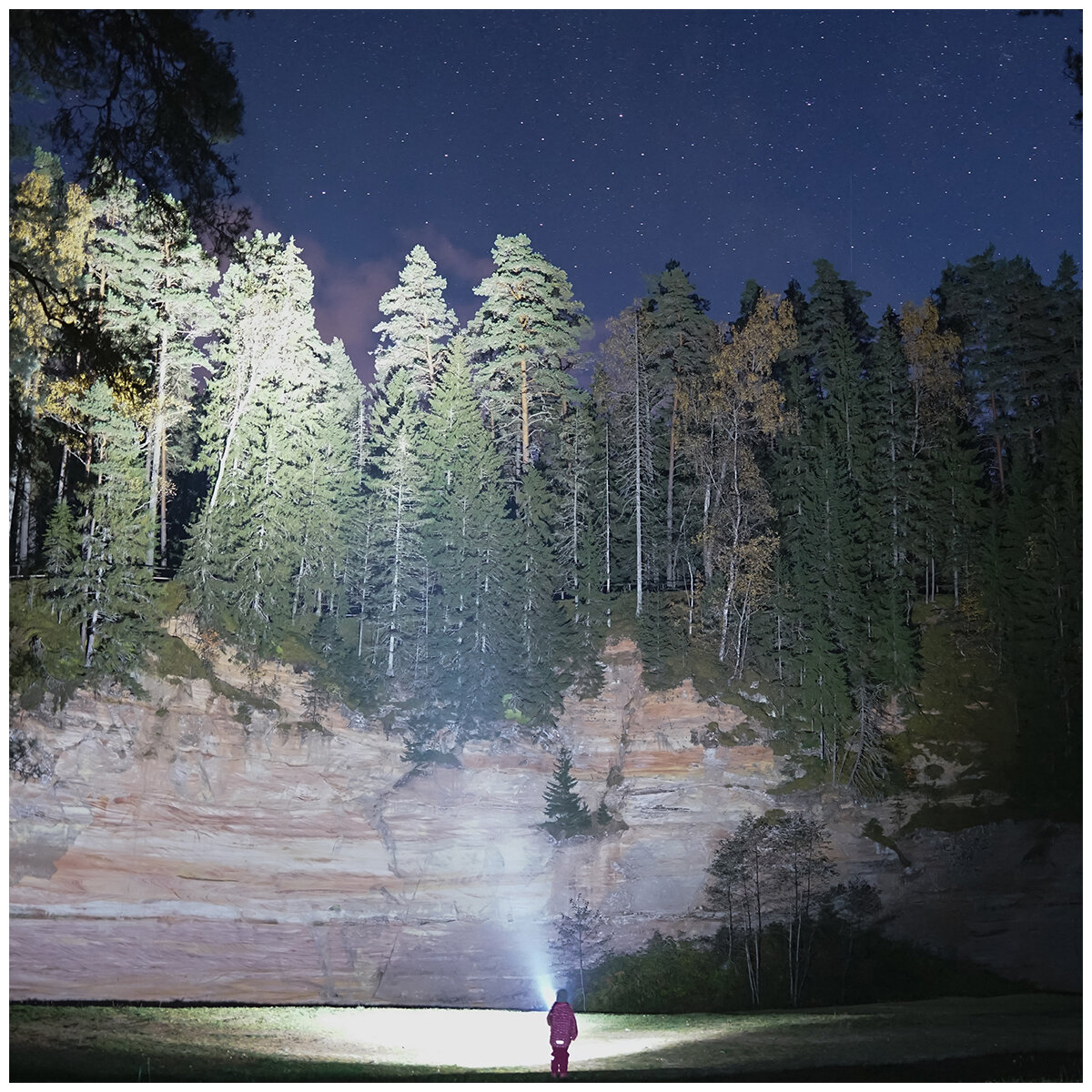 Infinity X1 7000 Lumen Dual Power Rechargeable Flashlight 1806405 Infinity X1 7000 Lumen Dual Power Rechargeable Flashlight 1806405