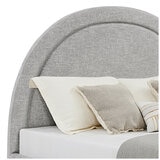 Thomasville Upholstered Arch Queen Bed