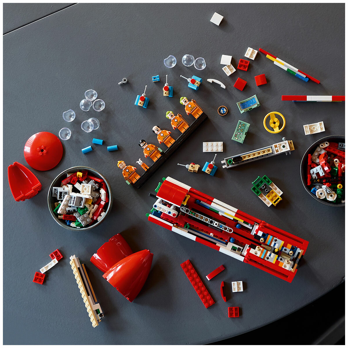 LEGO Ideas Tintin Moon Rocket 21367 LEGO Ideas Tintin Moon Rocket 21367