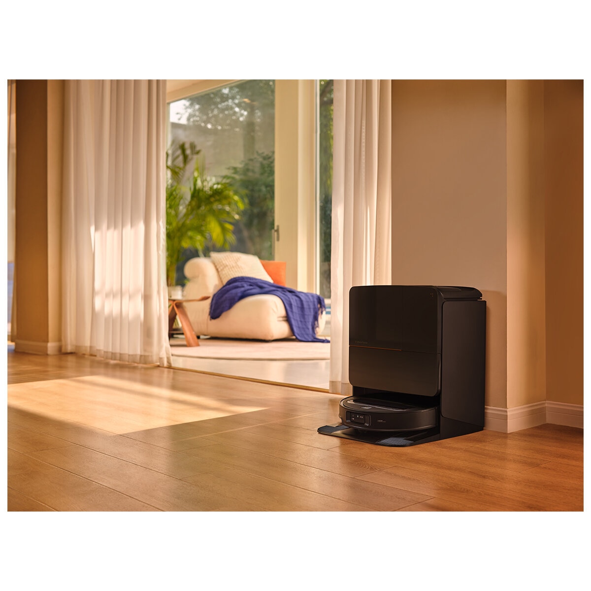 Roborock Saros Z70 Vacuum Cleaner Black RRSZ705203BLK Roborock Saros Z70 Vacuum Cleaner Black RRSZ705203BLK