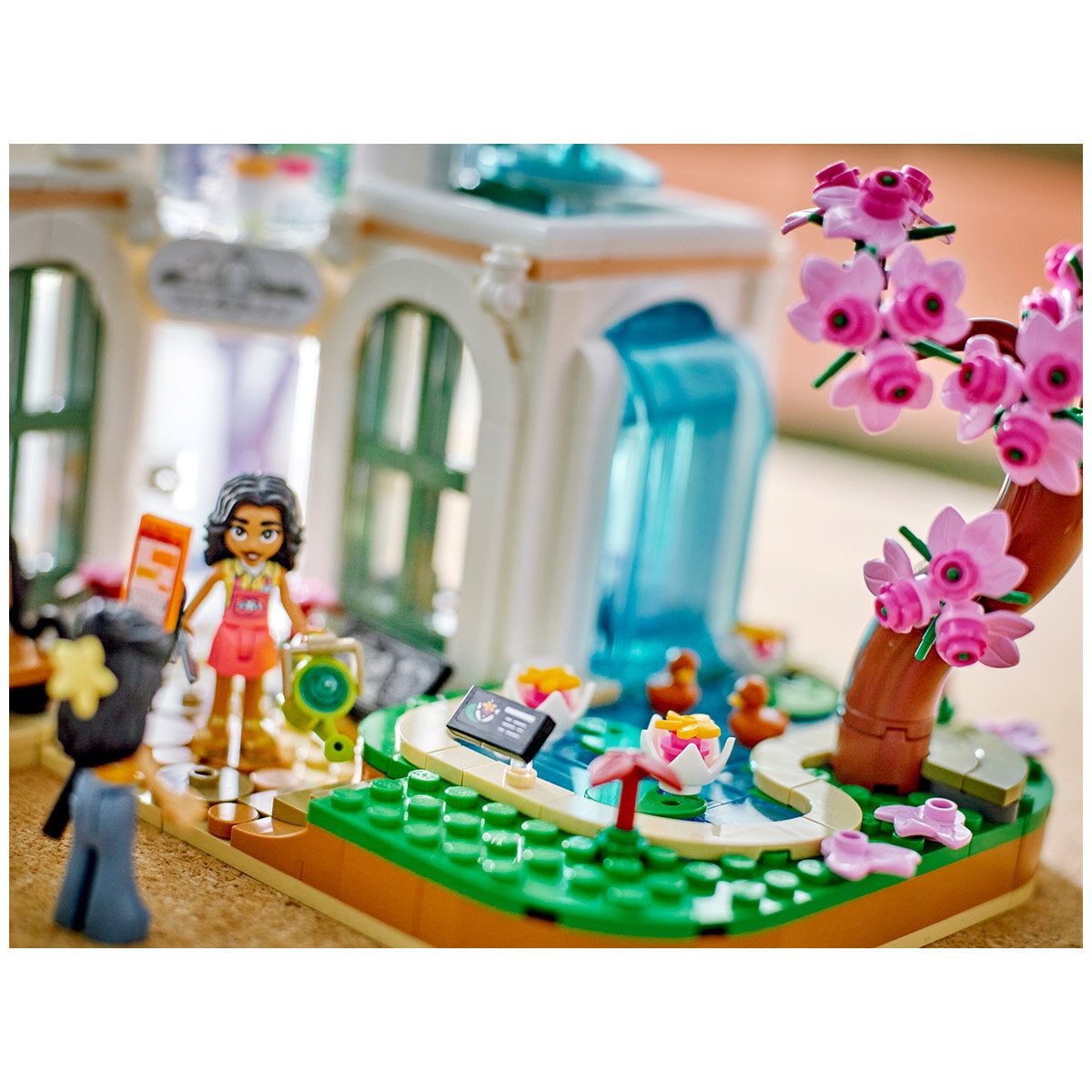 LEGO Botanical Garden 41757