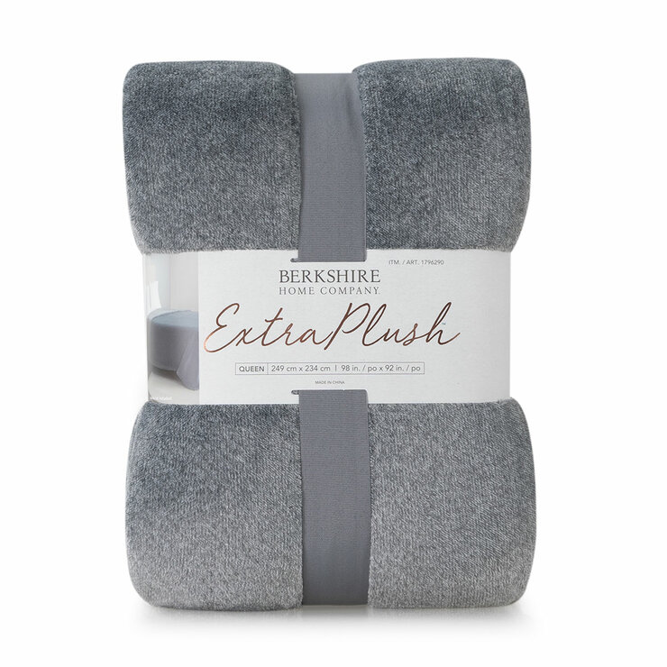 Berkshire Heathered Plush Blanket Queen 234 cm x 249 cm Berkshire Heathered Plush Blanket Queen 234 cm x 249 cm