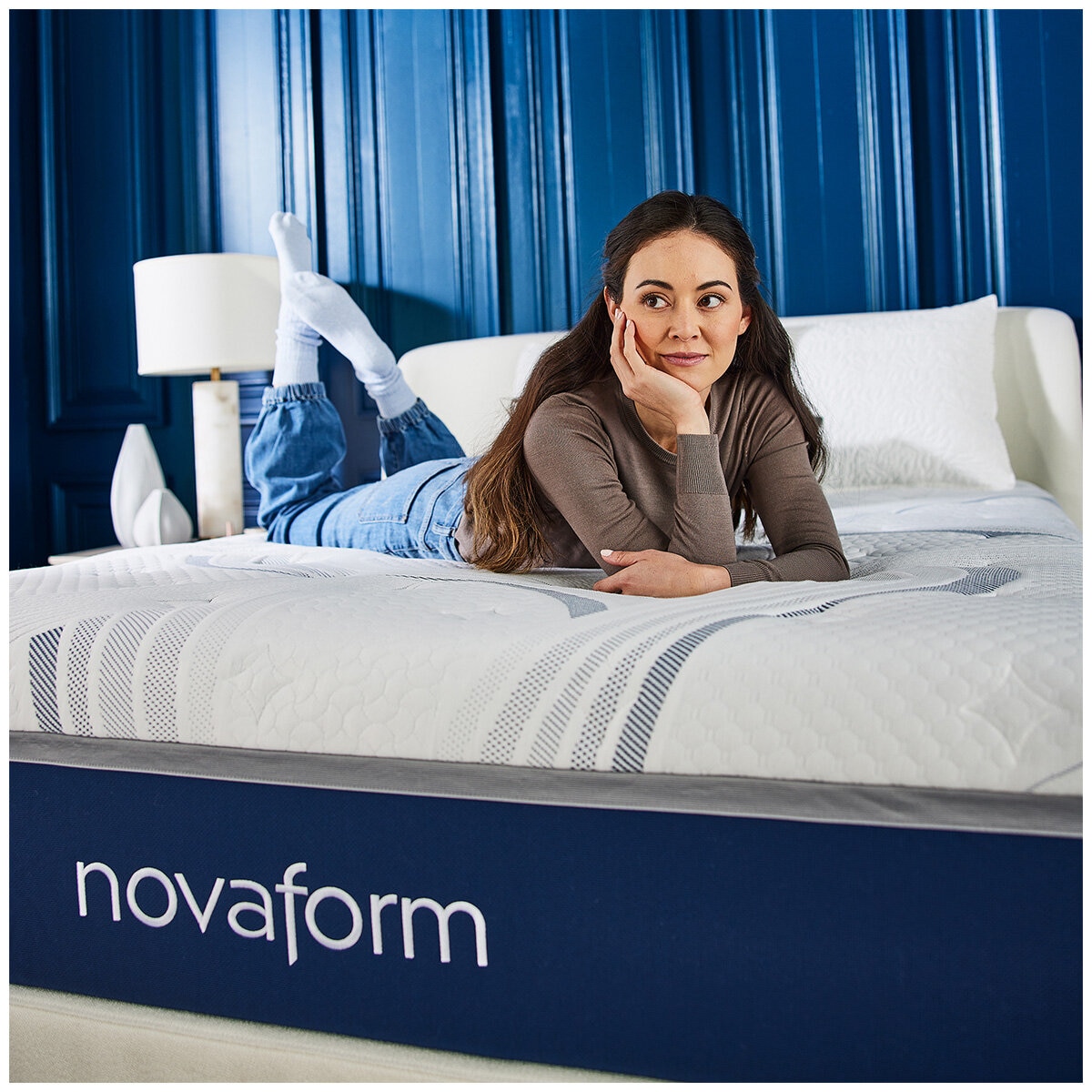 Novaform Comfort Grande Advanced Gel Memory Foam Queen Mattress