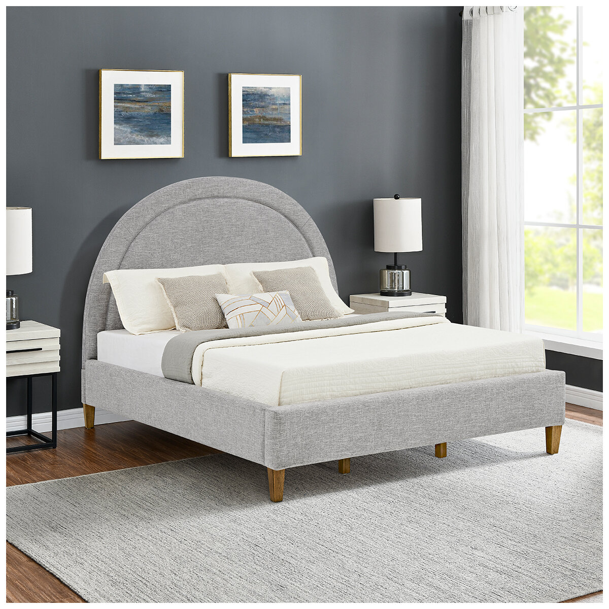 Thomasville Upholstered Arch Queen Bed