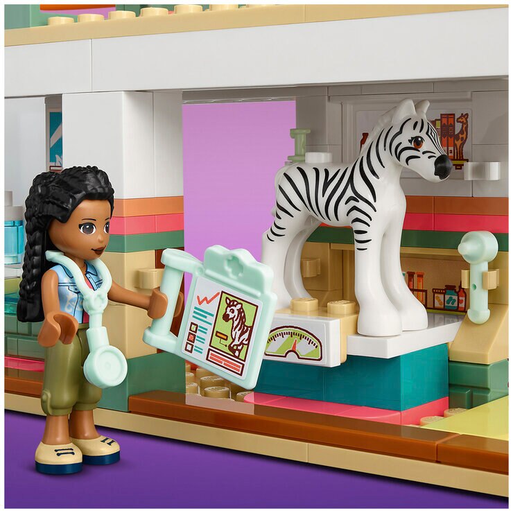 LEGO Friends Mia's Wildlife Rescue 41717