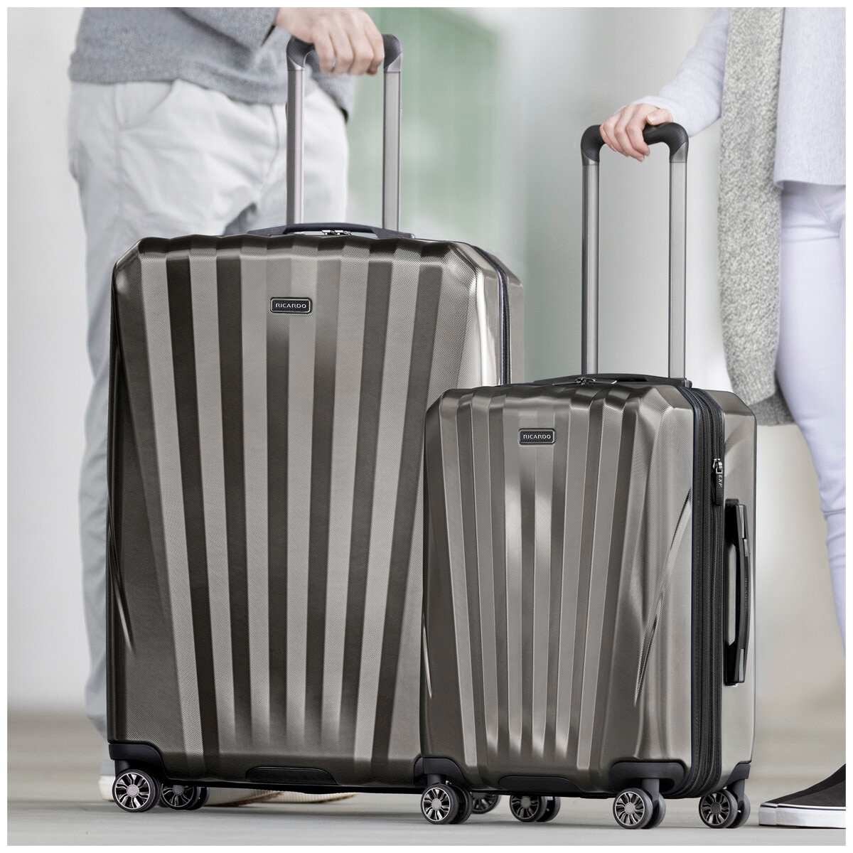 beverly hills luggage set