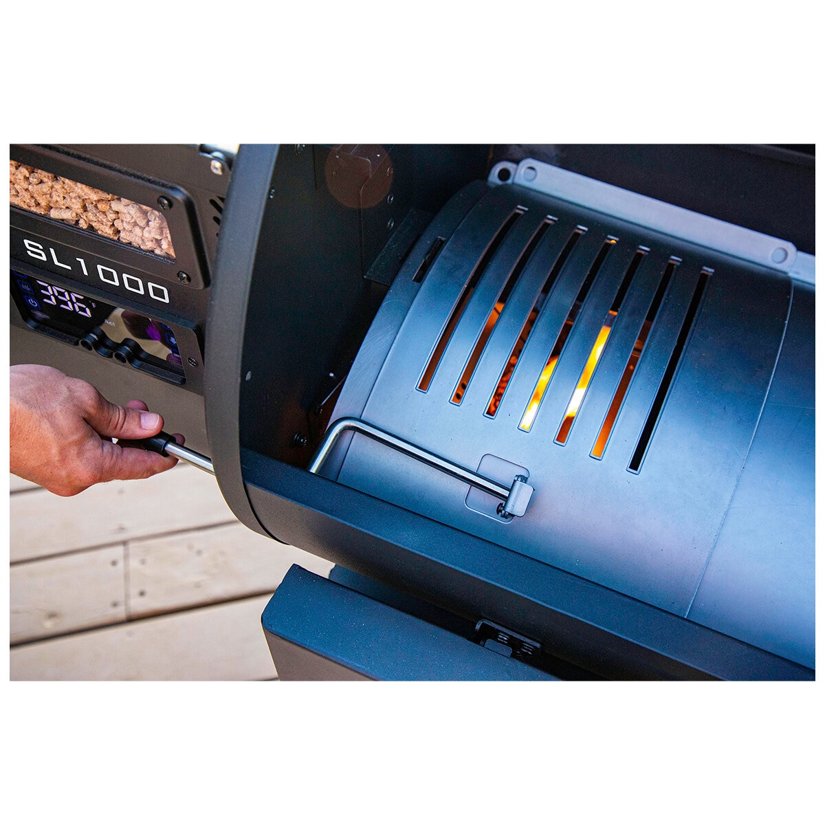 Louisiana Grills 1000 SL Series Pellet Grill wWith Cover LG1000SL