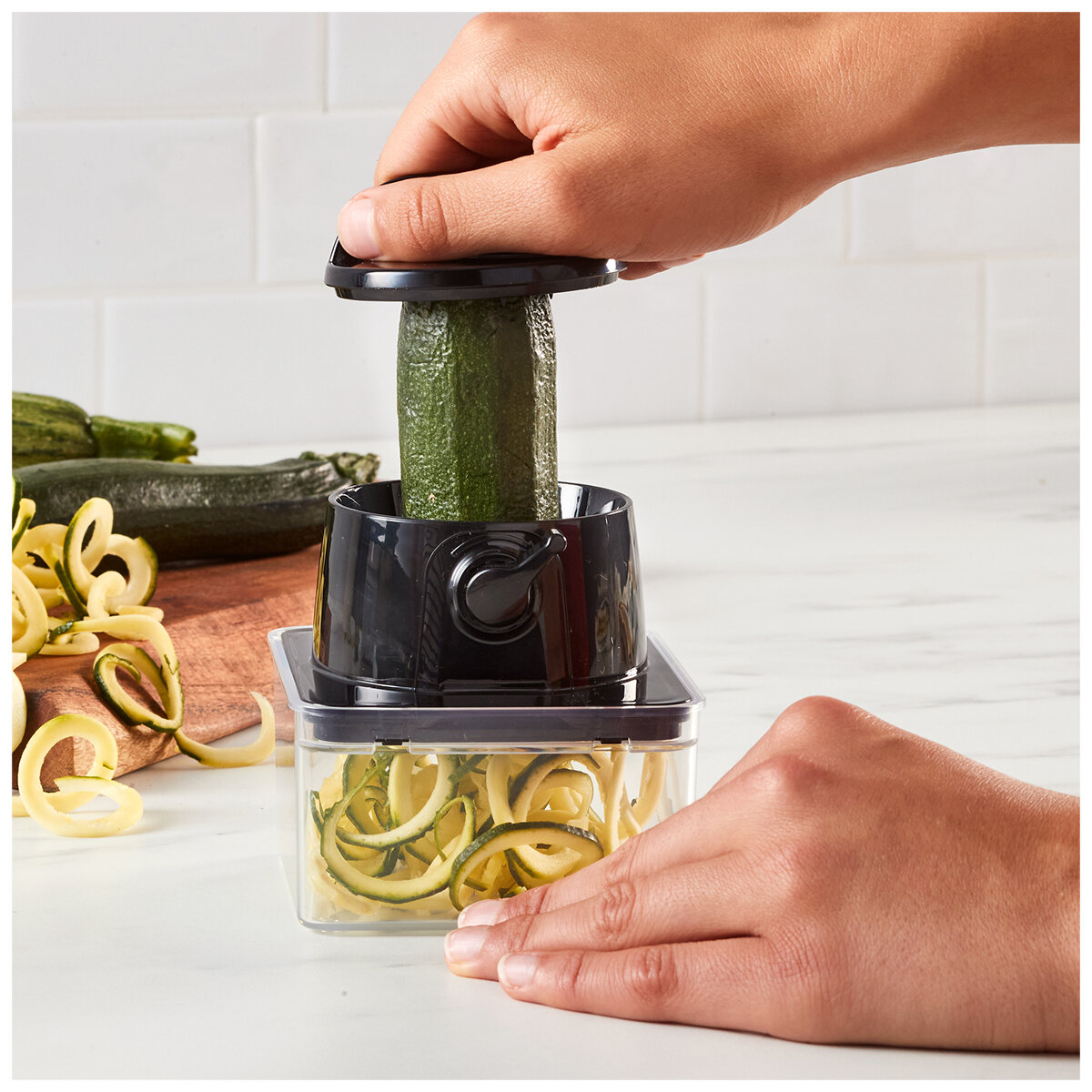 MIU Vegetable Chopper And Slicer 11 Piece Set MIU Vegetable Chopper And Slicer 11 Piece Set