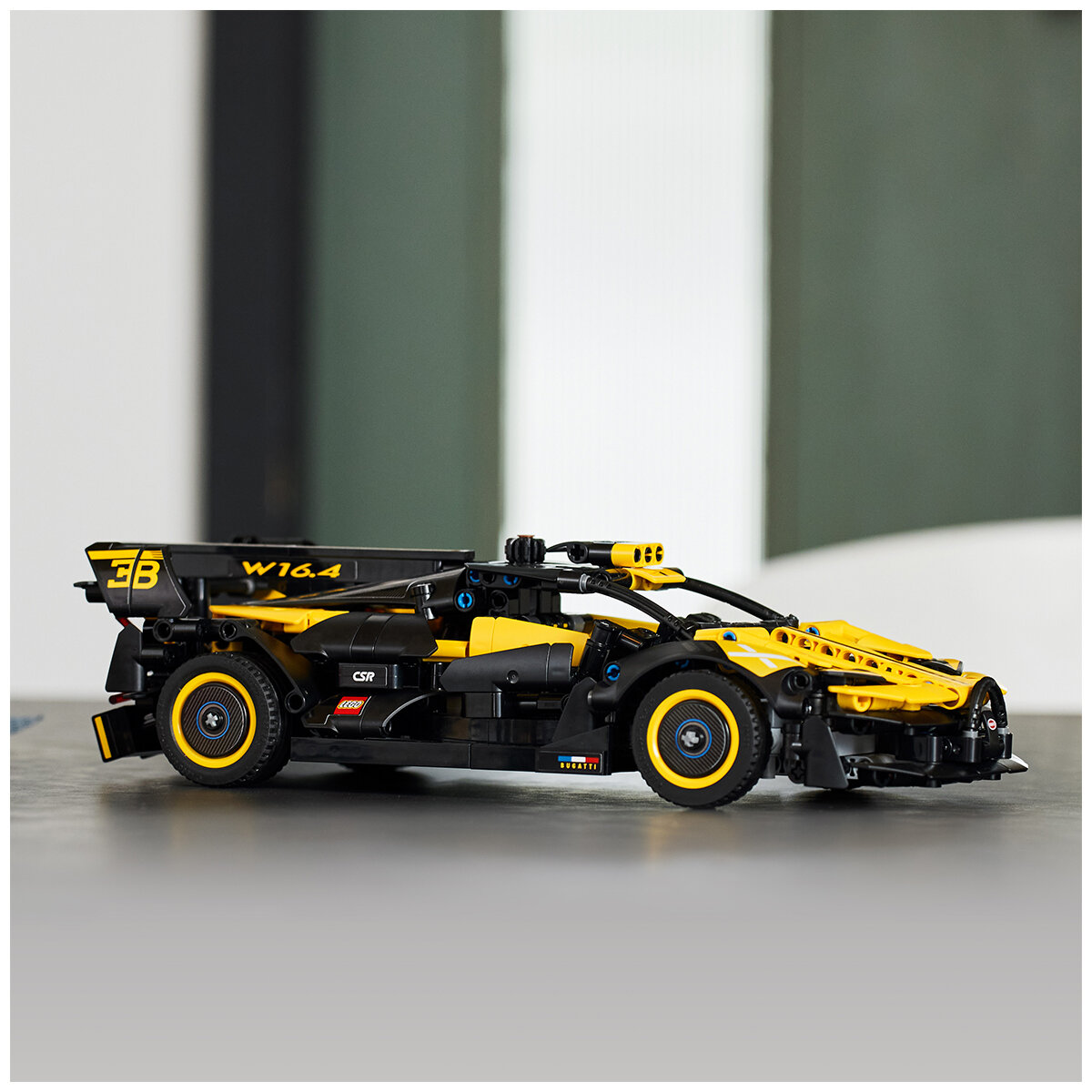 LEGO Technic Bugatti Bolide 42151