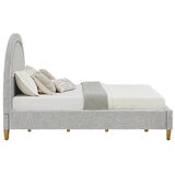 Thomasville Upholstered Arch Queen Bed