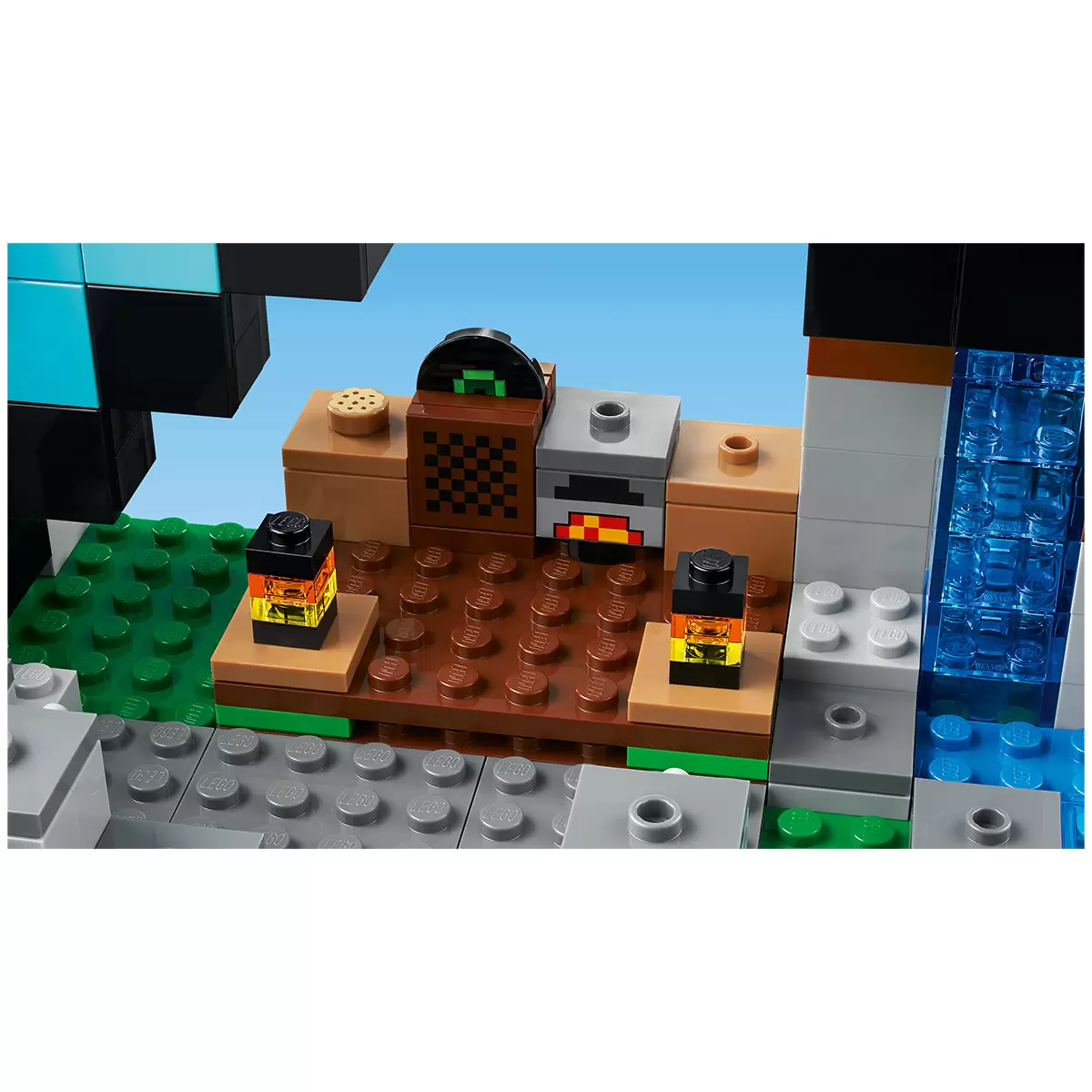 LEGO Minecraft The Sword Outpost 21244