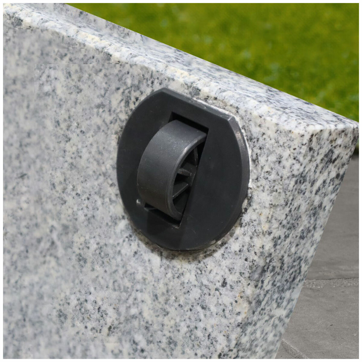 SunVilla Pembrooke 27kg Granite Umbrella Base SunVilla Pembrooke 27kg Granite Umbrella Base