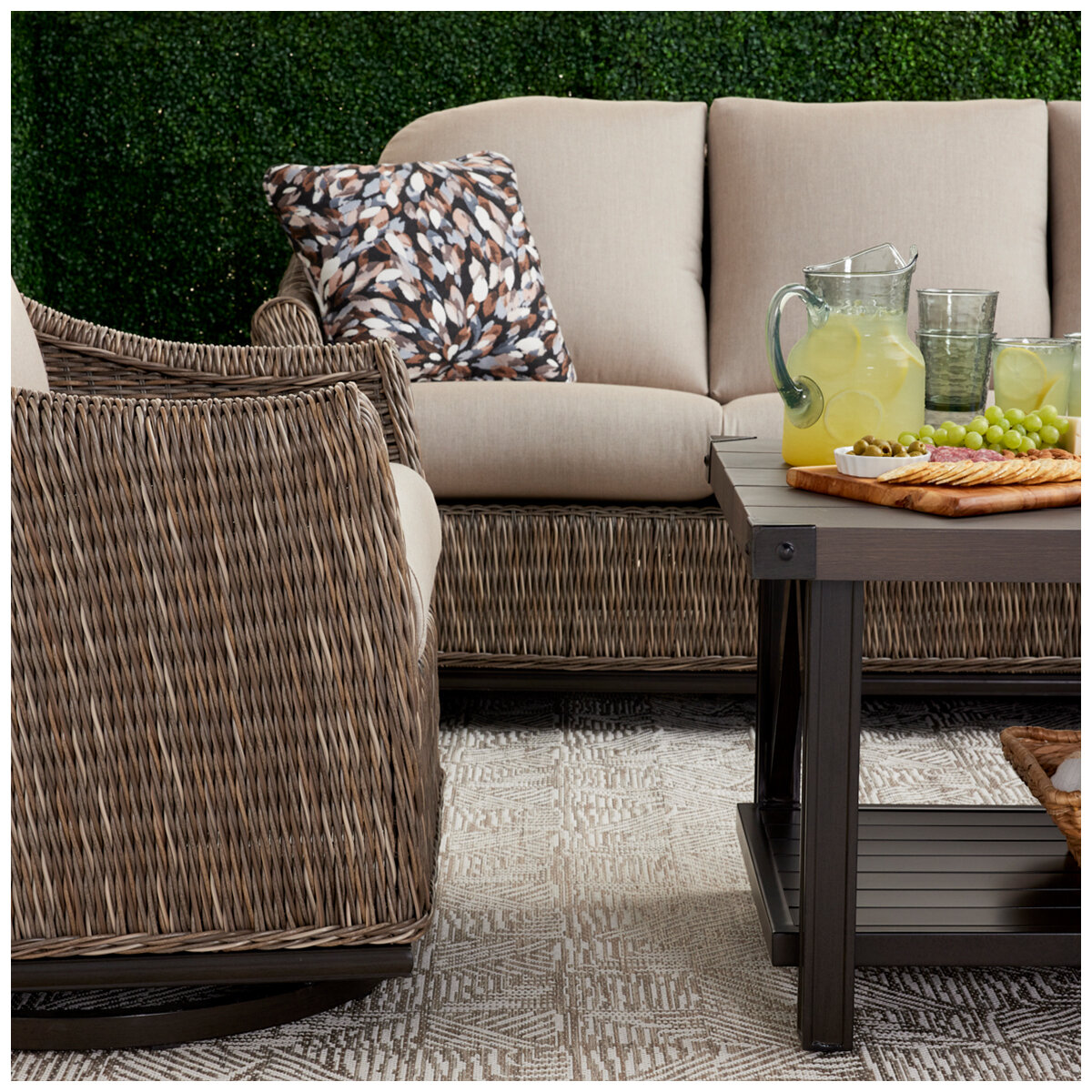 Agio Amelia Woven 4 Piece Deep Seating Set