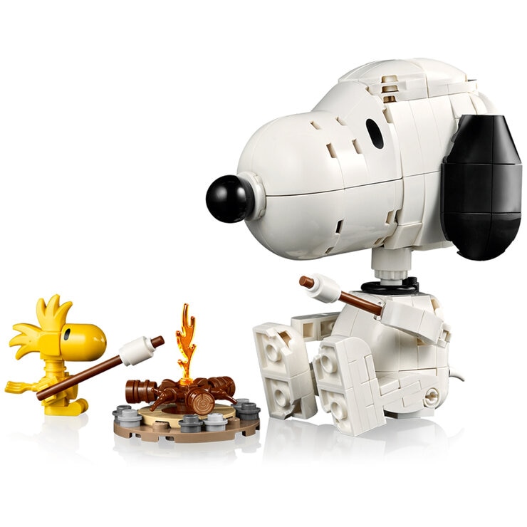 LEGO Ideas Peanuts: Snoopy’s Doghouse Set 21368 LEGO Ideas Peanuts: Snoopy’s Doghouse Set 21368