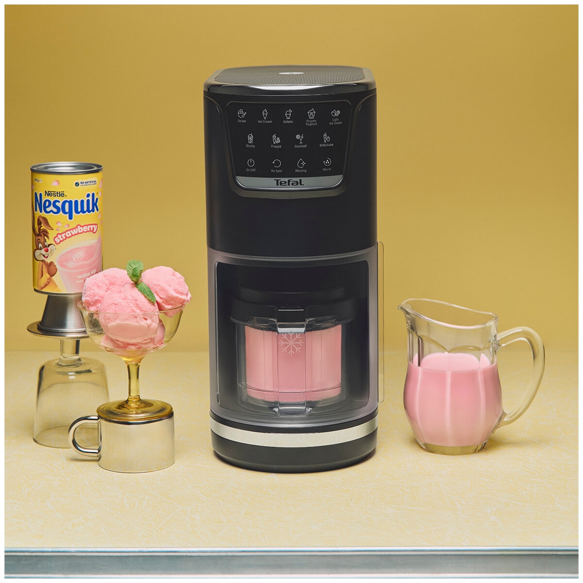 Tefal Dolci Nesquik Bundle Black Knight NQ32IG6048 Tefal Dolci Nesquik Bundle Black Knight NQ32IG6048