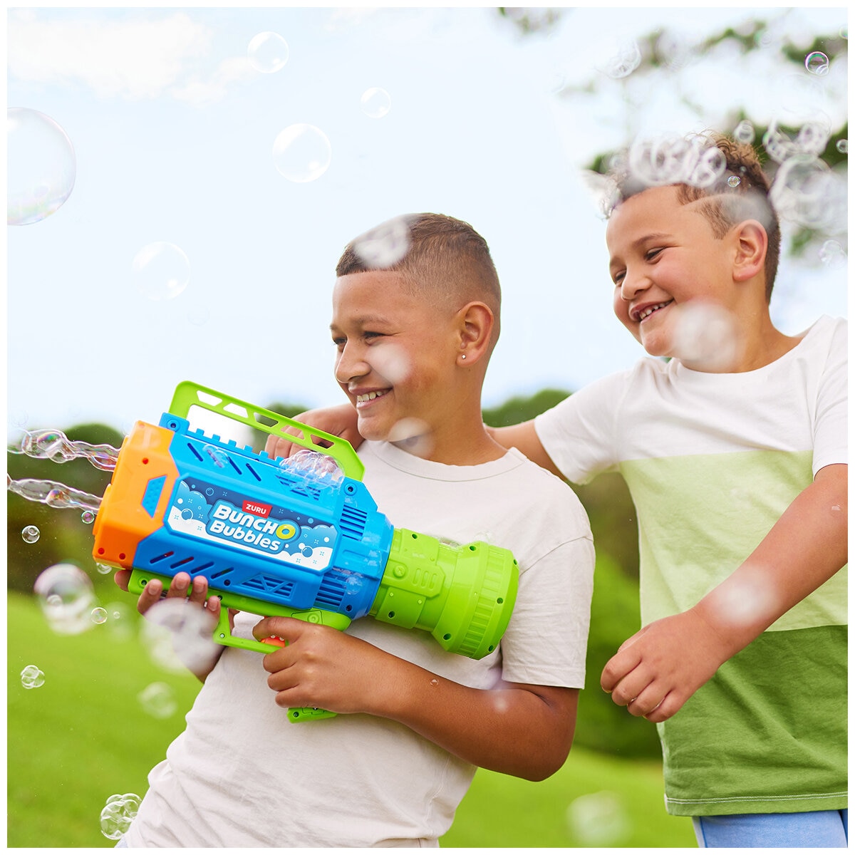 Bunch O Bubbles Motorized Mega Bubble Blaster