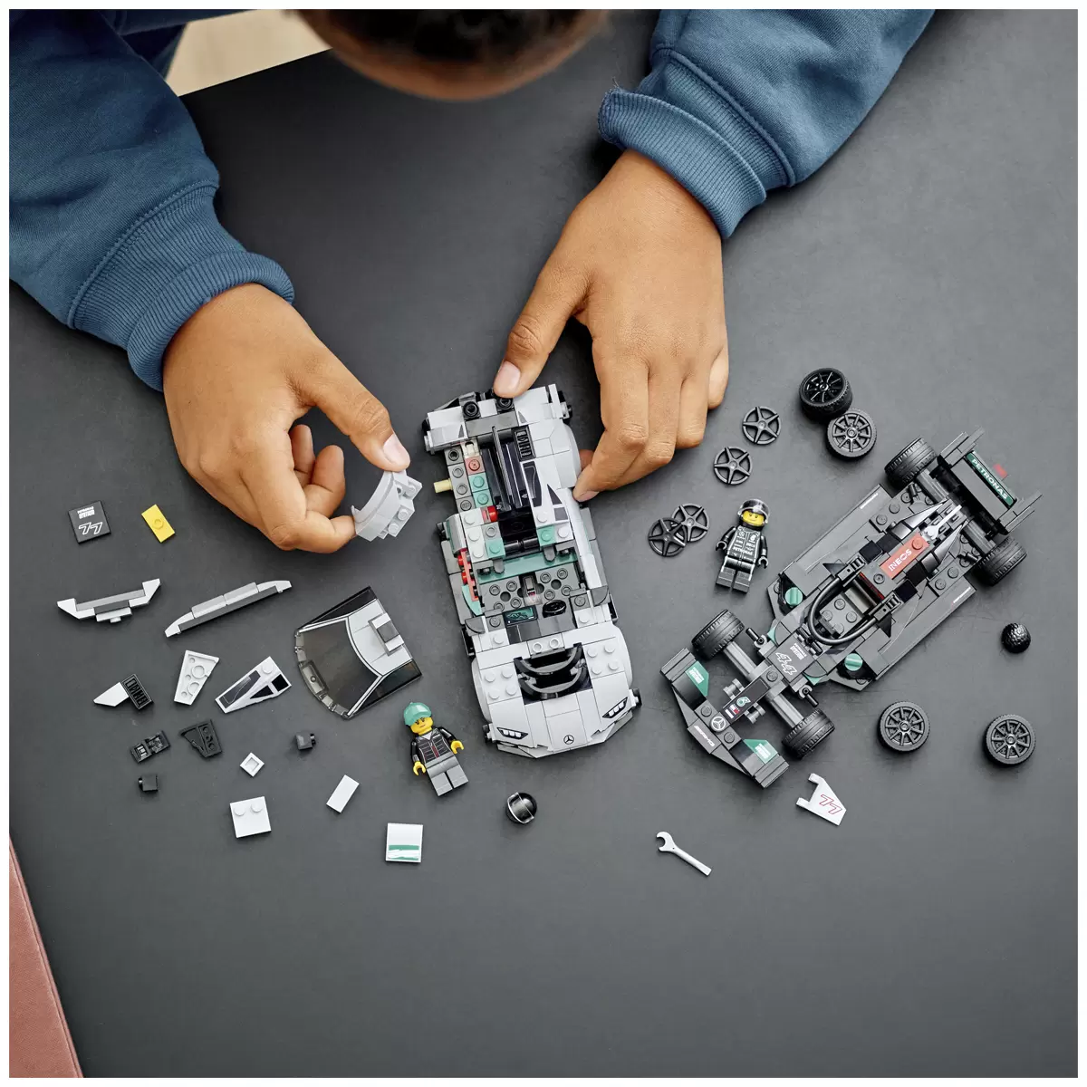 LEGO Speed Champions Mercedes-AMG F1 W12 E Performance and Mercedes-AMG Project One 76908