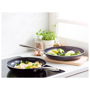 OXO Ceramic Frypans 2 Piece Set