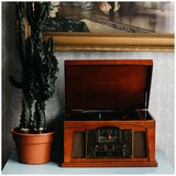 Crosley Lancaster Turntable With Bluetooth Paprika