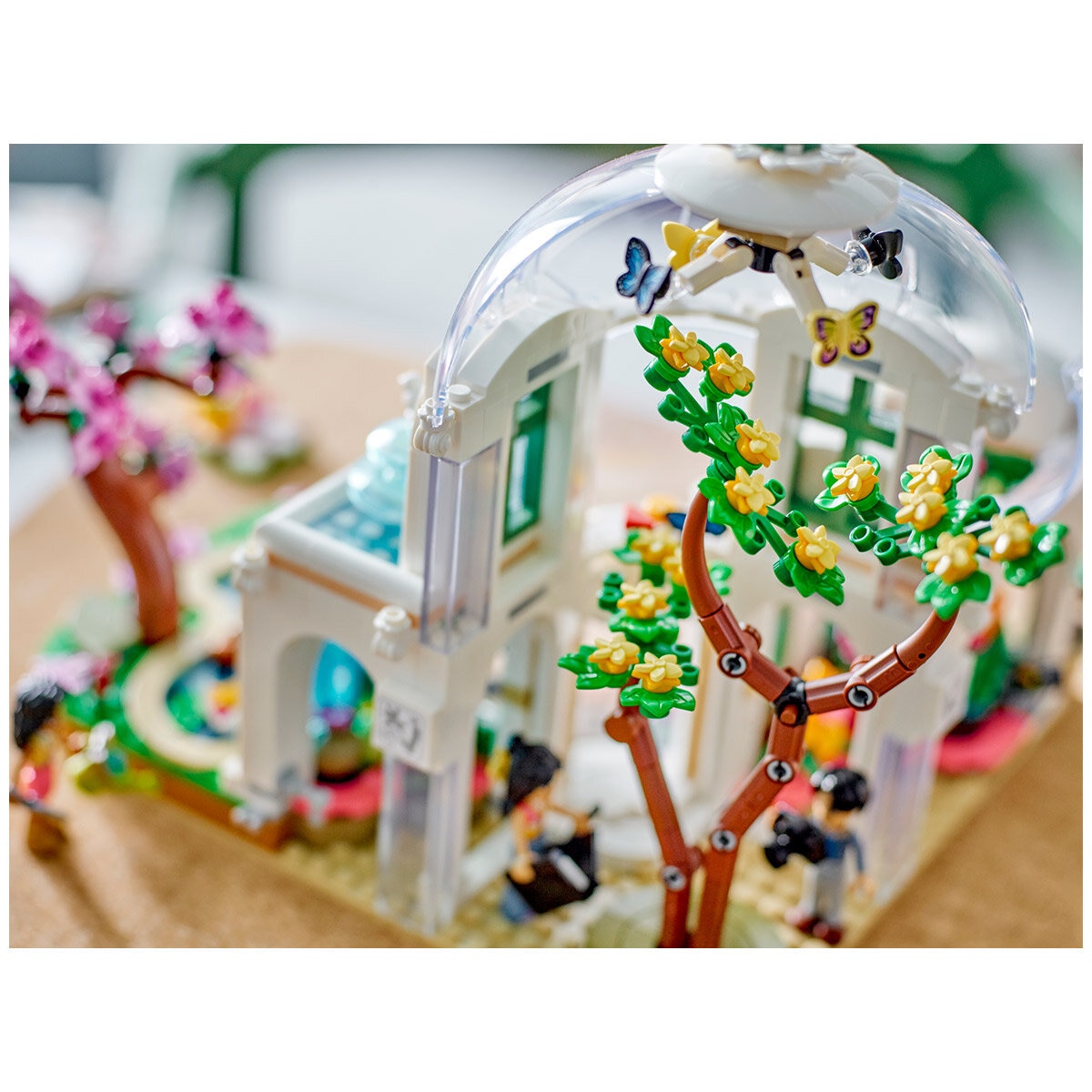 LEGO Botanical Garden 41757