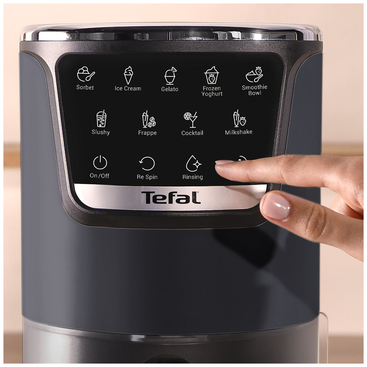 Tefal Dolci Nesquik Bundle Black Knight NQ32IG6048 Tefal Dolci Nesquik Bundle Black Knight NQ32IG6048