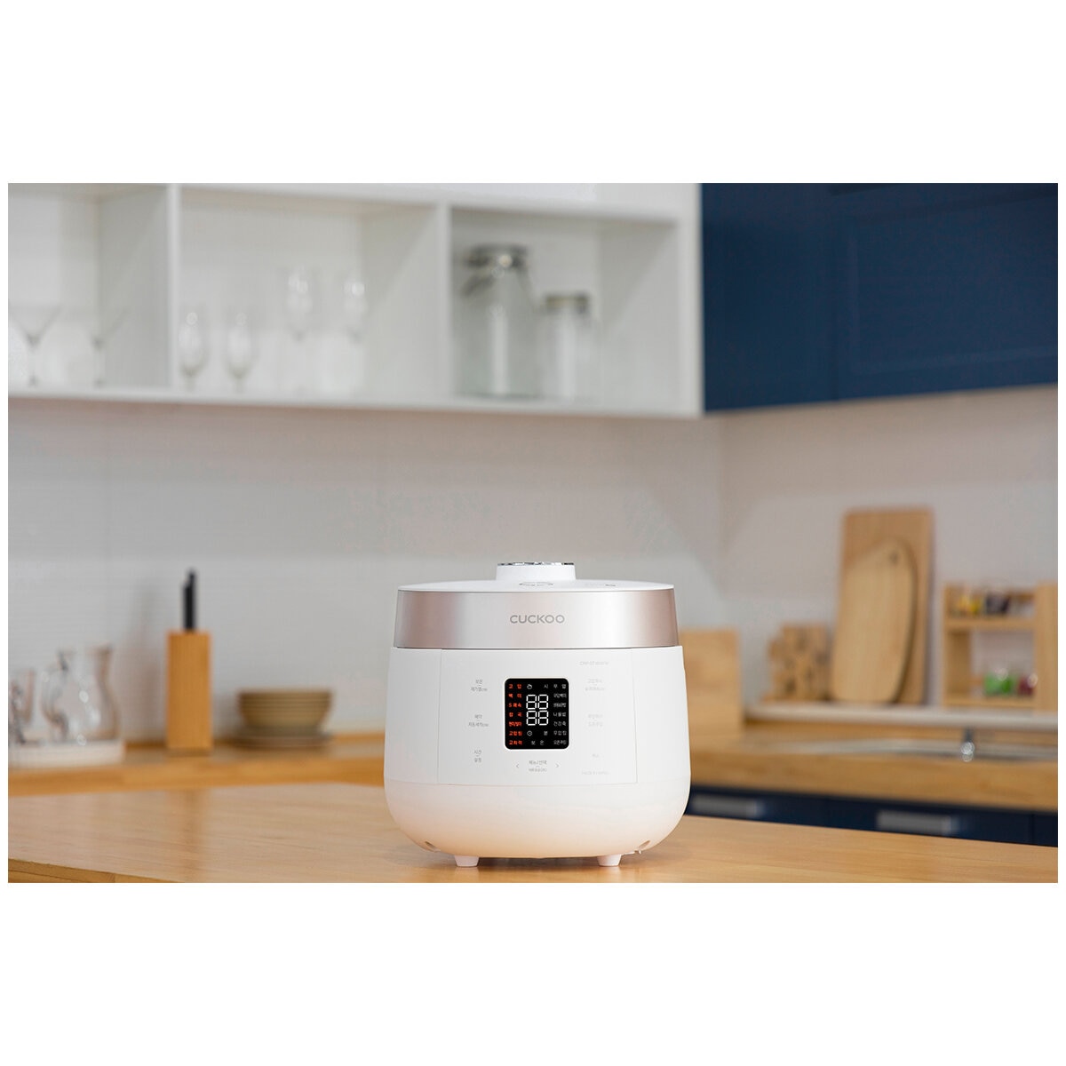 Cuckoo 6 Cup HP Twin Pressure Rice Cooker CRP-ST0609F Cuckoo 6 Cup HP Twin Pressure Rice Cooker CRP-ST0609F